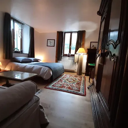 Au Fil De Bed & Breakfast Lods